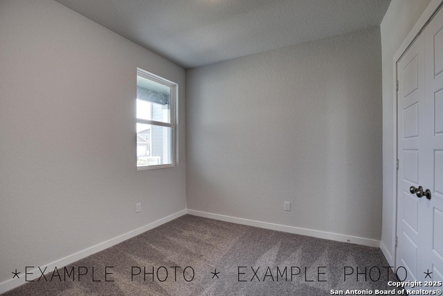 Listing photo id 5 for 14743 Emerio Drive