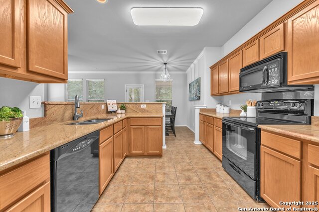 Image 12 of 38 For 4815 Osborn Glade
