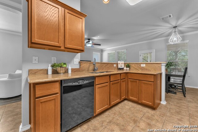 Image 15 of 38 For 4815 Osborn Glade