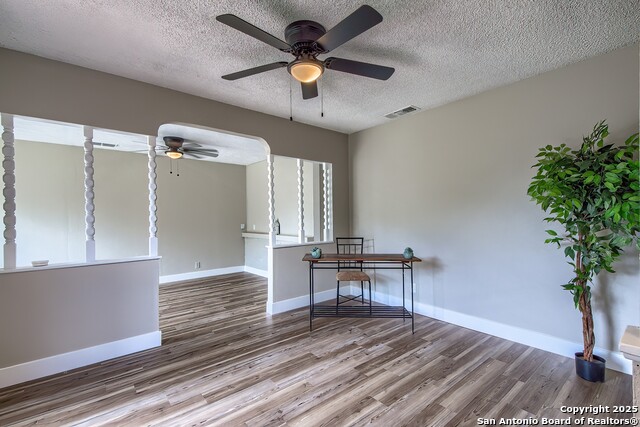 Image 21 of 28 For 205 Nell Deane Blvd