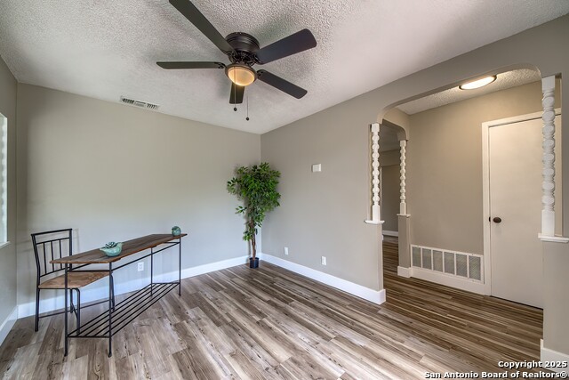 Image 22 of 28 For 205 Nell Deane Blvd