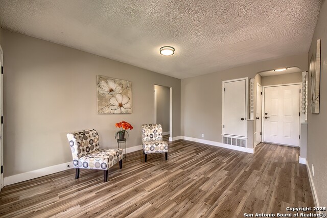 Image 5 of 28 For 205 Nell Deane Blvd