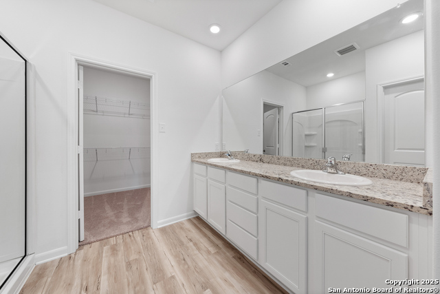 Image 14 of 32 For 16013 Cabana Drive