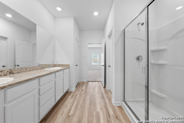 Image 15 of 32 For 16013 Cabana Drive