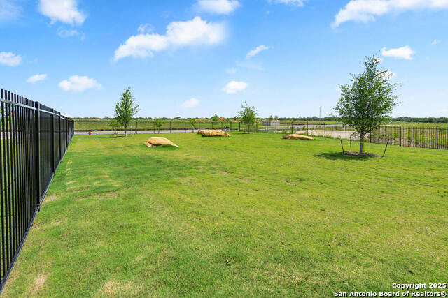 Image 31 of 32 For 16013 Cabana Drive
