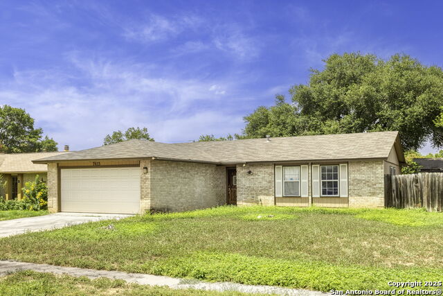 Details for 7415 Pipers Ln, San Antonio, TX 78251