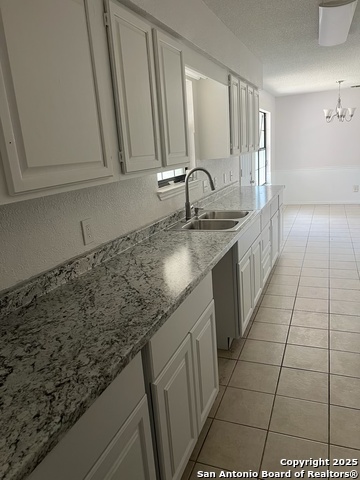Image 4 of 15 For 315 Chaparral Creek