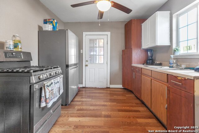 Image 12 of 21 For 446 Blue Bonnet St
