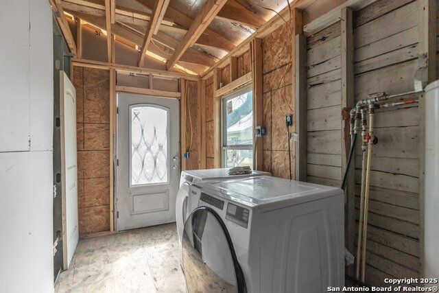 Image 20 of 21 For 446 Blue Bonnet St