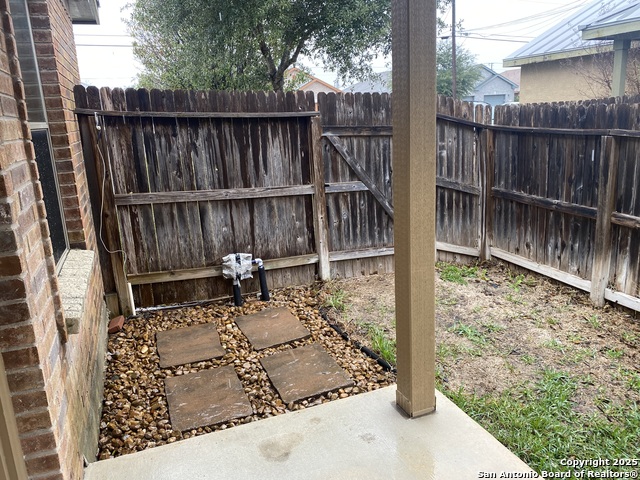 Image 18 of 31 For 224 Anne Louise Dr A