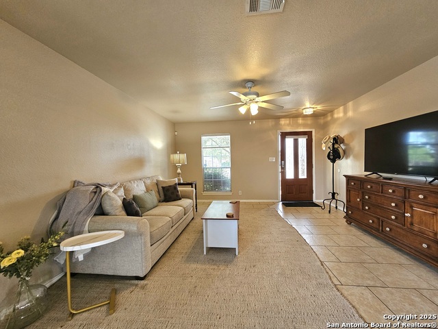 Image 3 of 17 For 317 Ibis Falls Dr.