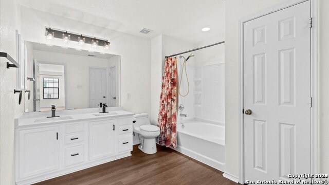 Image 13 of 19 For 380 Apricot Dr