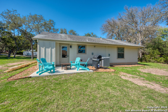 Image 2 of 11 For 1482 Eastview