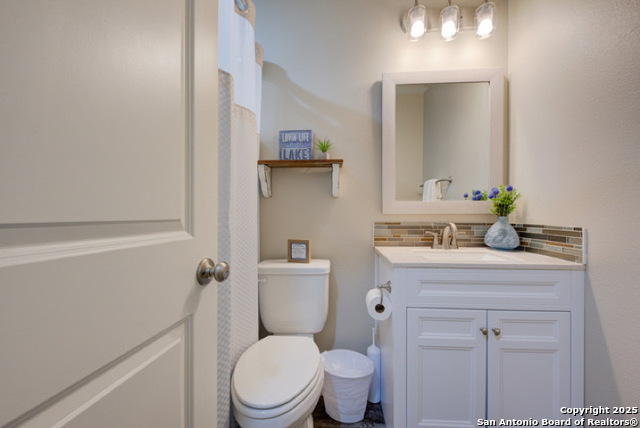 Image 3 of 11 For 1482 Eastview