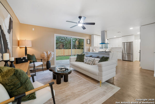 Image 10 of 32 For 408 Meadowbrook