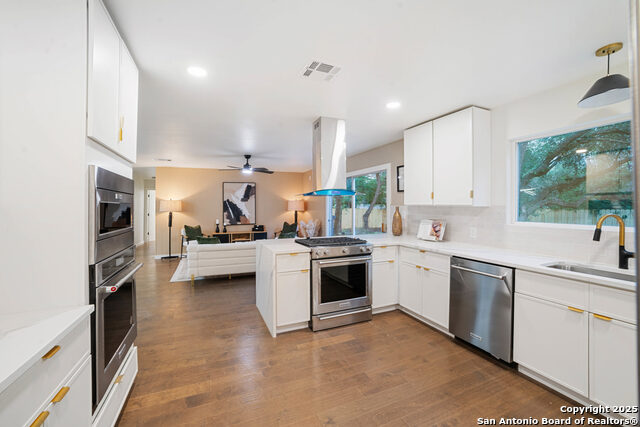 Image 11 of 32 For 408 Meadowbrook