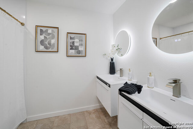 Image 25 of 32 For 408 Meadowbrook