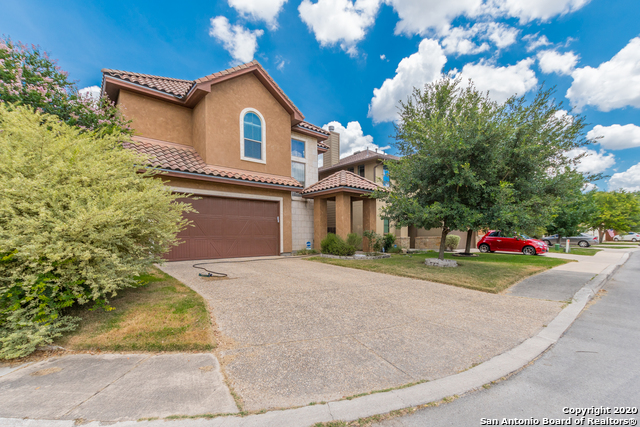 Image 4 of 63 For 13822 Oakview Cove