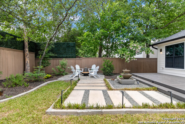 Image 34 of 39 For 355 E. Terra Alta