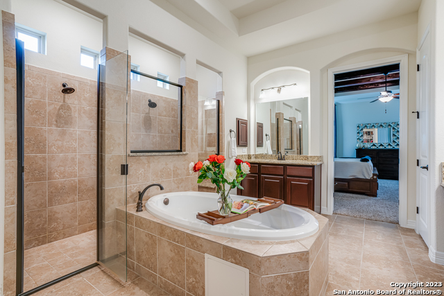 Image 32 of 72 For 531 Lilly Bluff