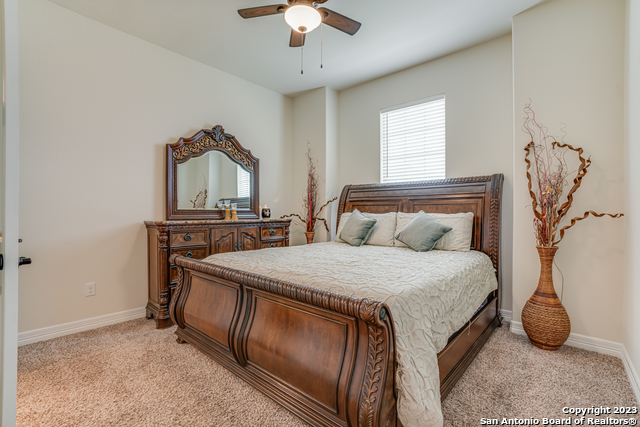 Image 35 of 72 For 531 Lilly Bluff