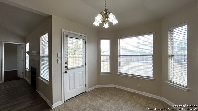 Image 11 of 34 For 8538 Snakeweed Dr