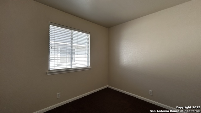 Image 18 of 34 For 8538 Snakeweed Dr