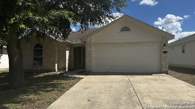 Image 2 of 34 For 8538 Snakeweed Dr