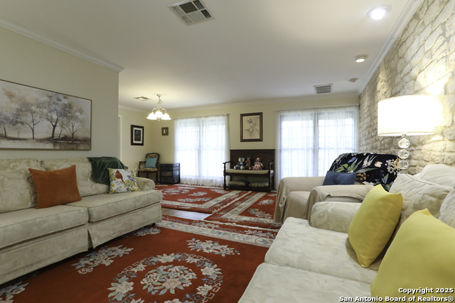 Image 4 of 45 For 3727 Hundred Oaks