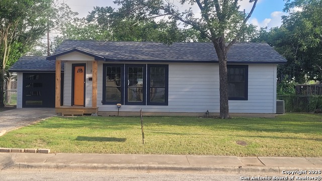 Details for 821 Curtiss  , Schertz, TX 78154