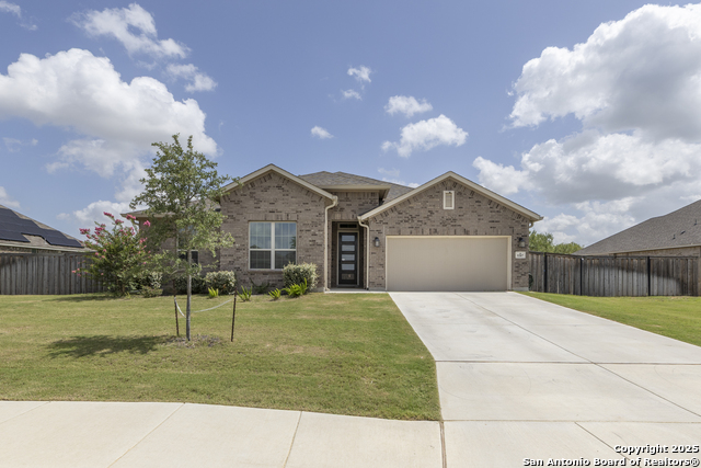 Listing photo id 0 for 9307 Madler