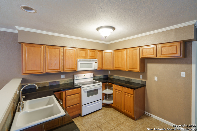Image 21 of 40 For 6907 Forest Grove