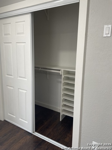 Image 9 of 11 For 2818 El Paso