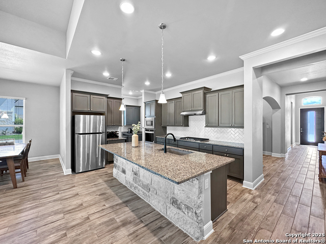 Image 9 of 41 For 27103 Coltens