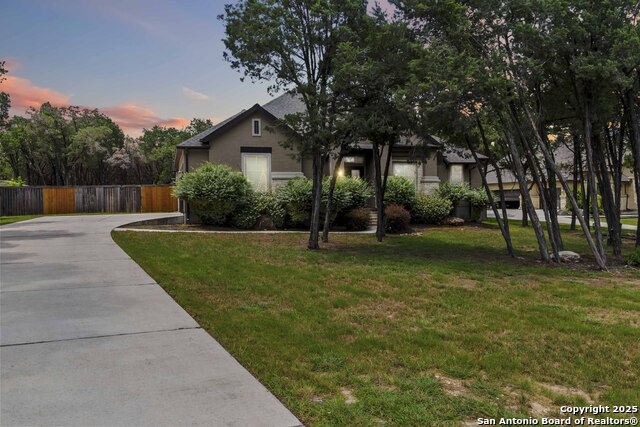 Image 2 of 47 For 944 Wilderness Oaks