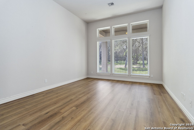 Image 38 of 47 For 944 Wilderness Oaks