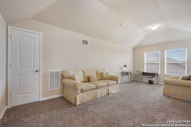 Image 18 of 27 For 418 Woodside