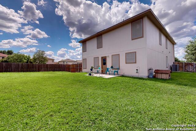 Image 38 of 47 For 635 Lubbock  