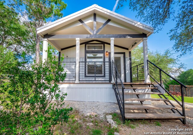Details for 191 Shallow Springs Dr, Spring Branch, TX 78070