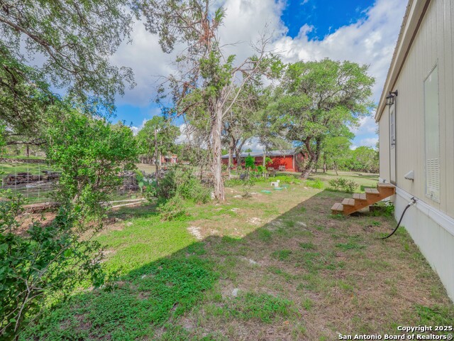 Image 24 of 35 For 191 Shallow Springs Dr