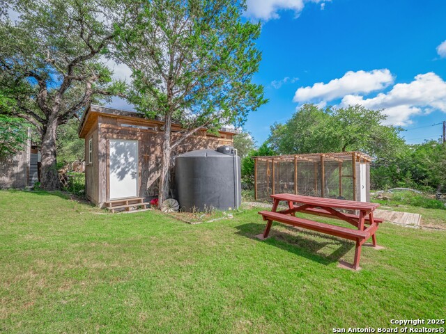 Image 28 of 35 For 191 Shallow Springs Dr
