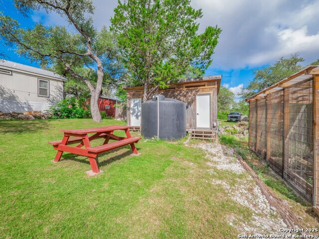 Image 30 of 35 For 191 Shallow Springs Dr