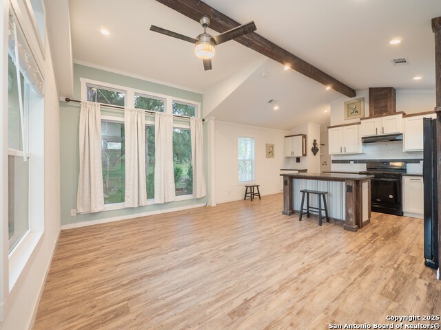 Image 6 of 35 For 191 Shallow Springs Dr