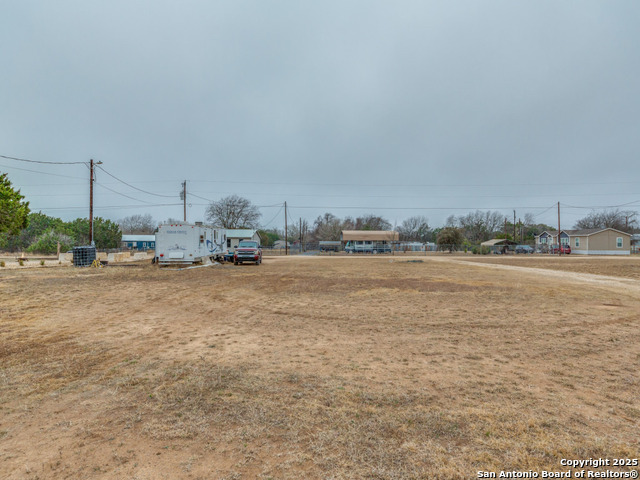 Image 8 of 13 For 595 Mountain View