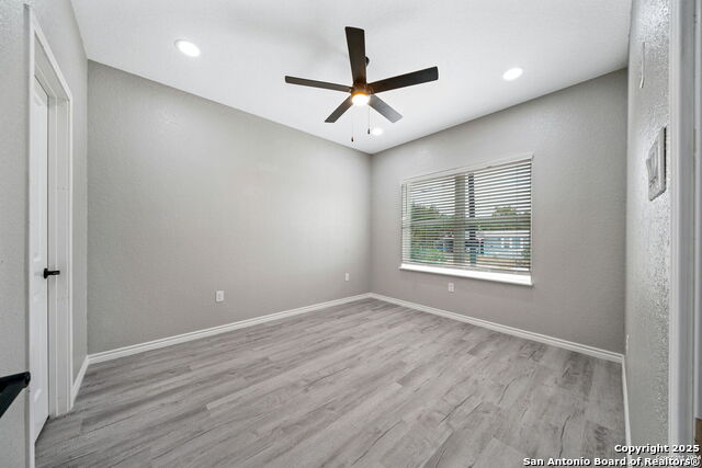 Image 24 of 30 For 662 Canyon Circle Drive