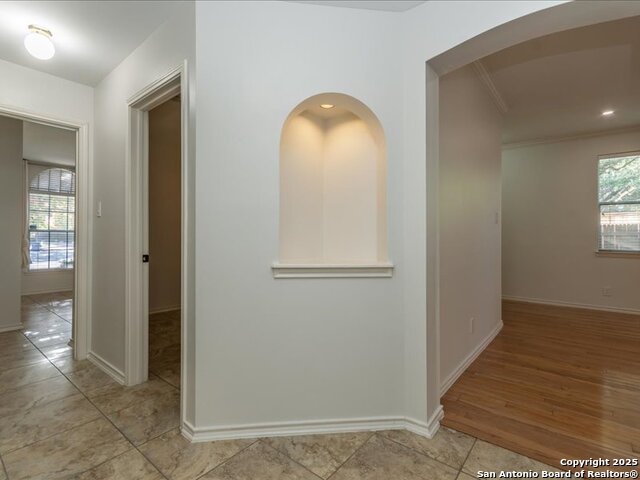 Image 11 of 16 For 7702 Wexford Sq
