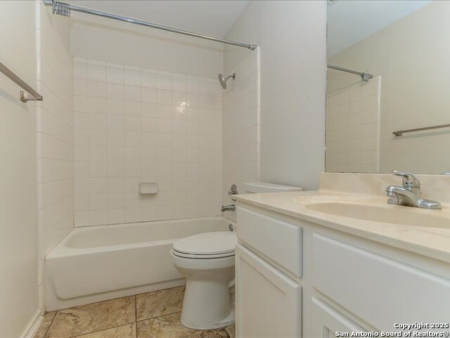 Image 13 of 16 For 7702 Wexford Sq