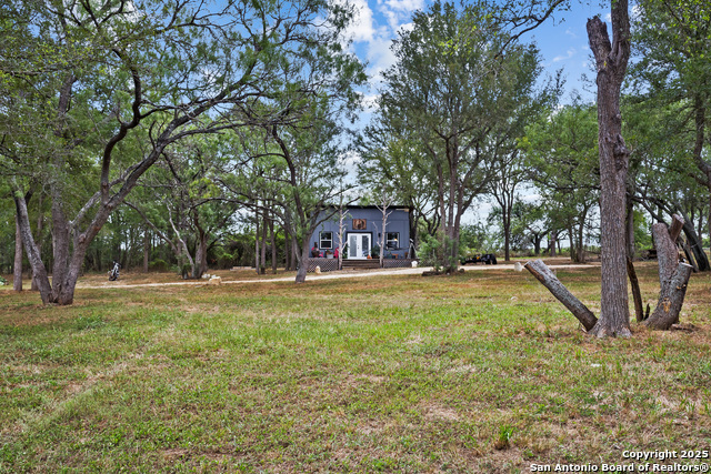 Image 16 of 44 For 124 Valley Creek