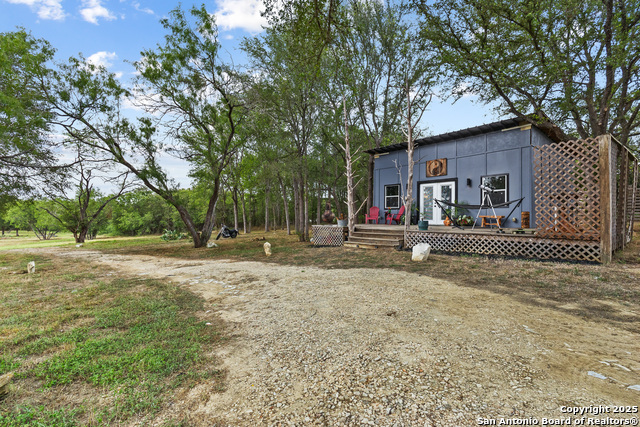 Image 18 of 44 For 124 Valley Creek