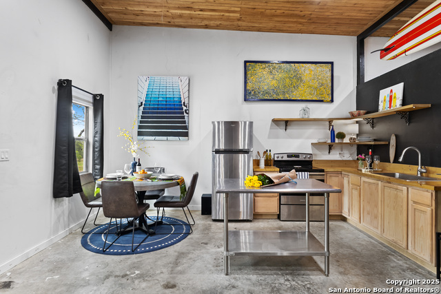 Image 20 of 44 For 124 Valley Creek